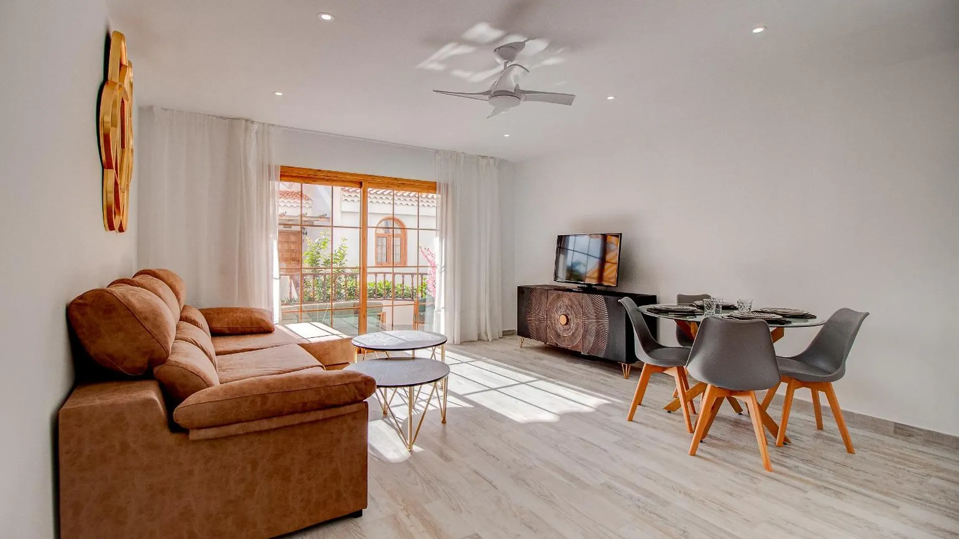 Fresh Apartment In Costa Adeje