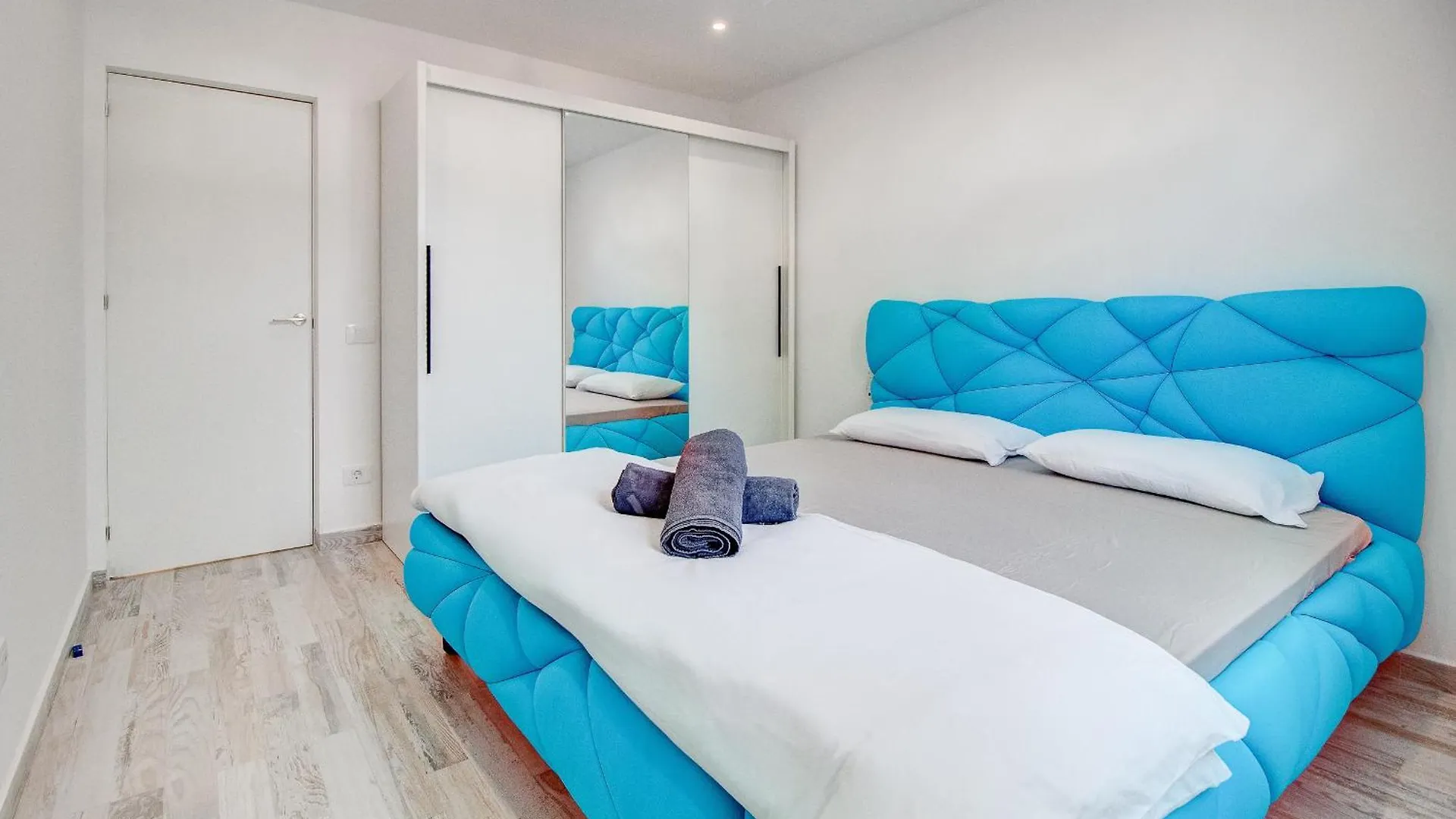 Fresh Apartment In Costa Adeje